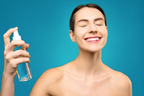 矫正门牙缝隙视频过程_矫正门牙牙缝_门牙小缝隙怎么矫正